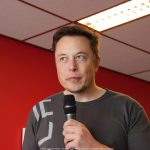 Kommentator har fått nok av stanken av Elon Musk