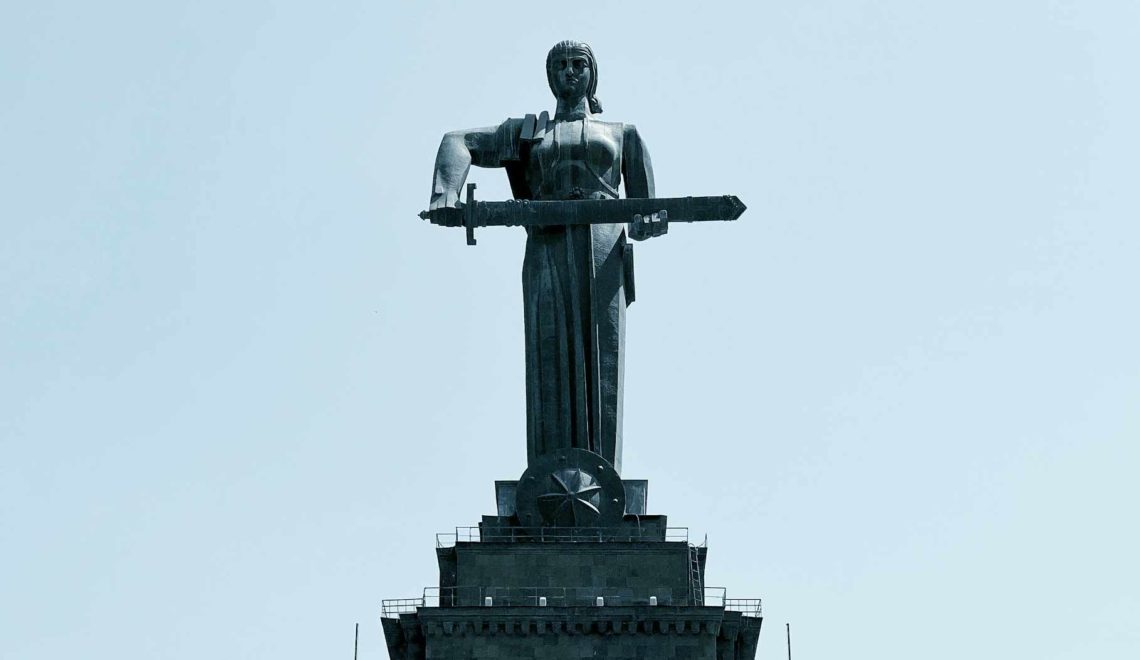 Mor Armenia-monumentet i Yerevan, Armenia